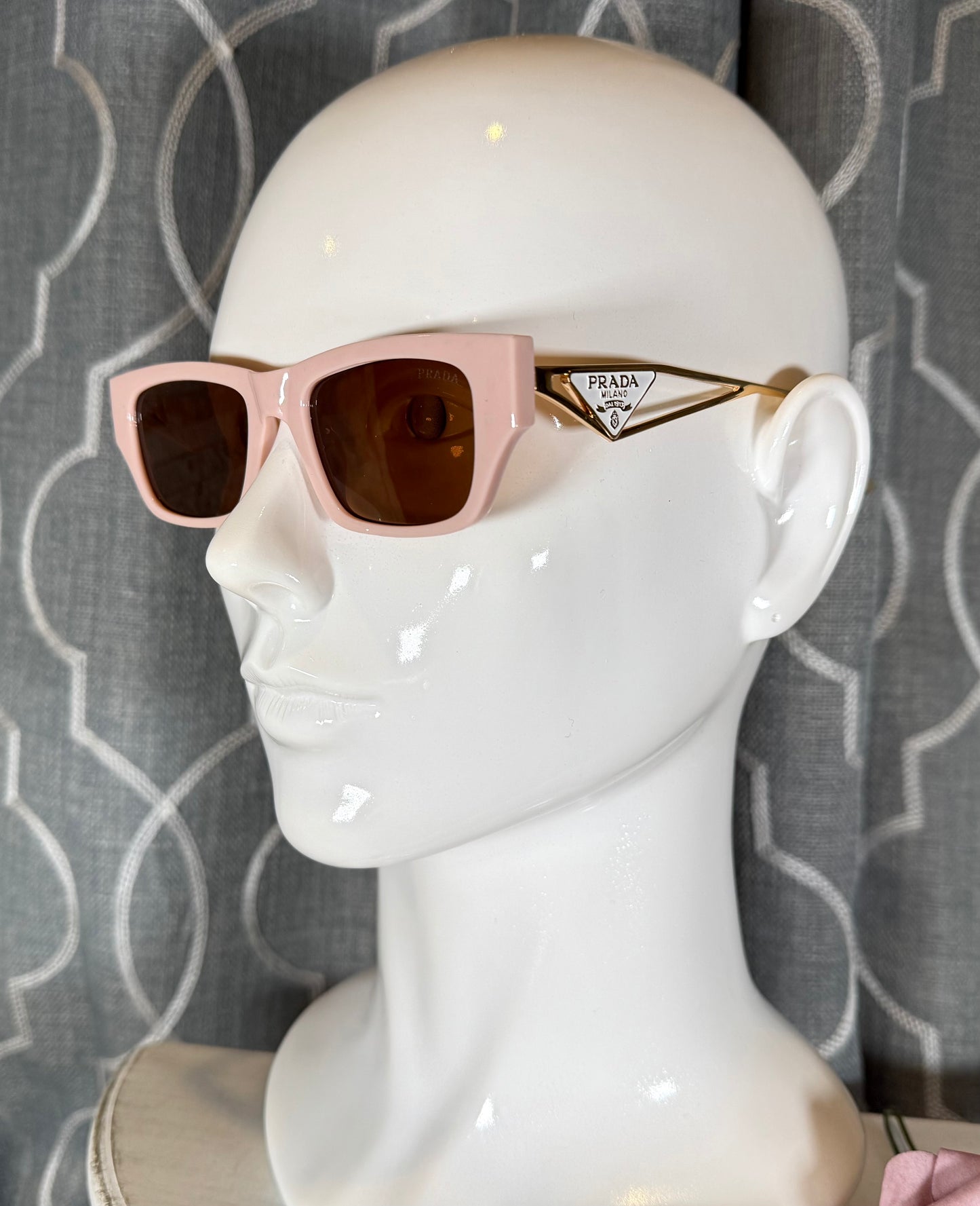 Luxury Sunglasses- Box 6- Pra Pink and White