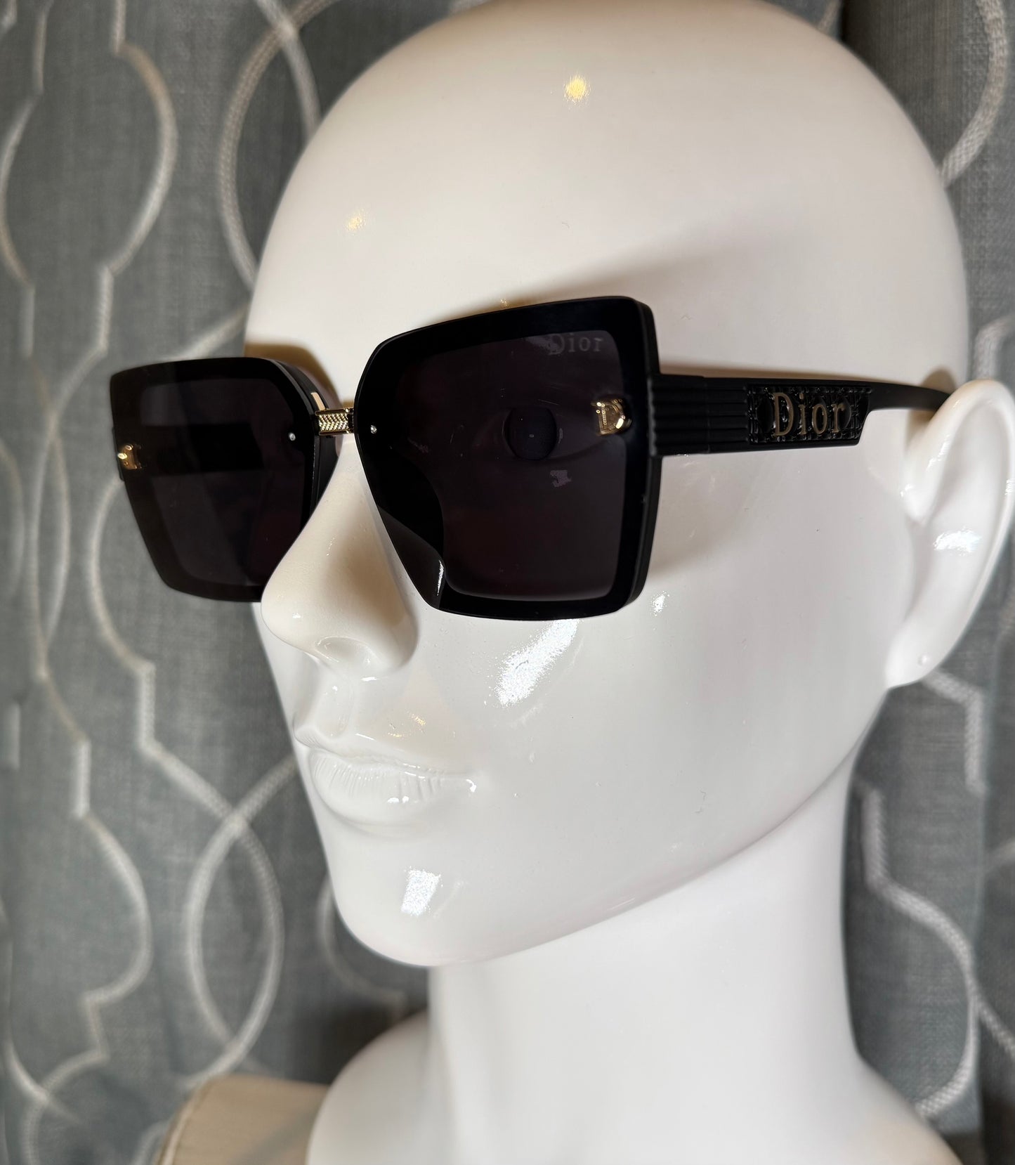 Luxury Sunglasses- Box 5- CD Black and Gold